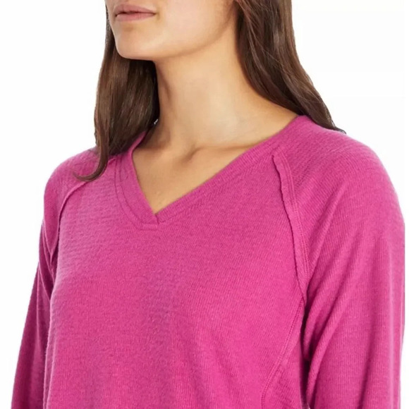 Wildfox | haley waffle knit top soft brushed ribbed V neck long sleeve - Picture 3 of 10